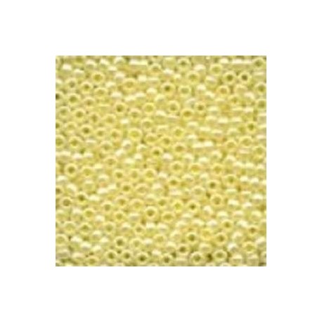 Perles Glass Seed 02002 Yellow Creme